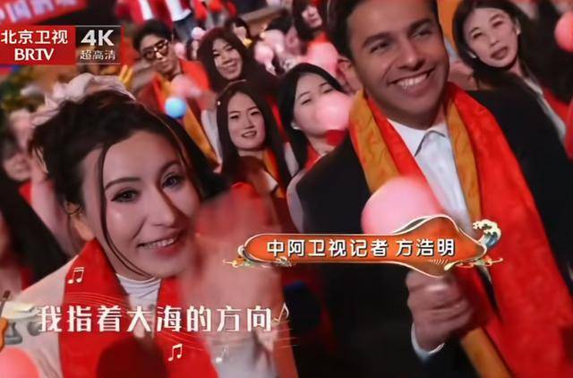 恭喜!他们官宣订婚!网友热议