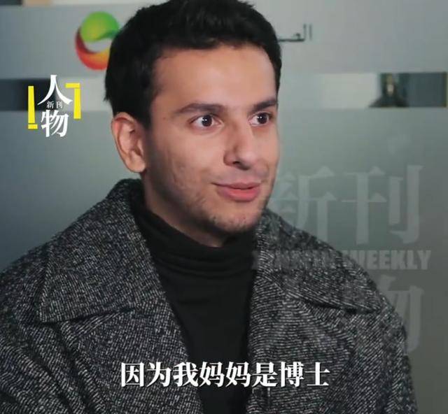 恭喜!他们官宣订婚!网友热议